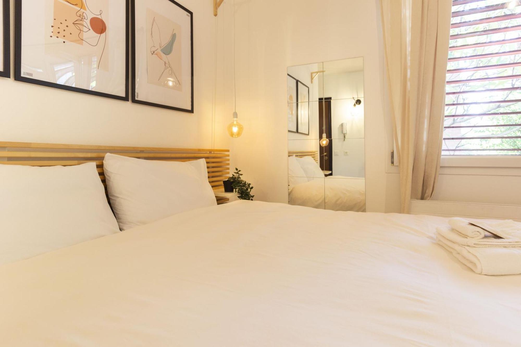 Bnb La Piccola - Free Parking Лугано Экстерьер фото